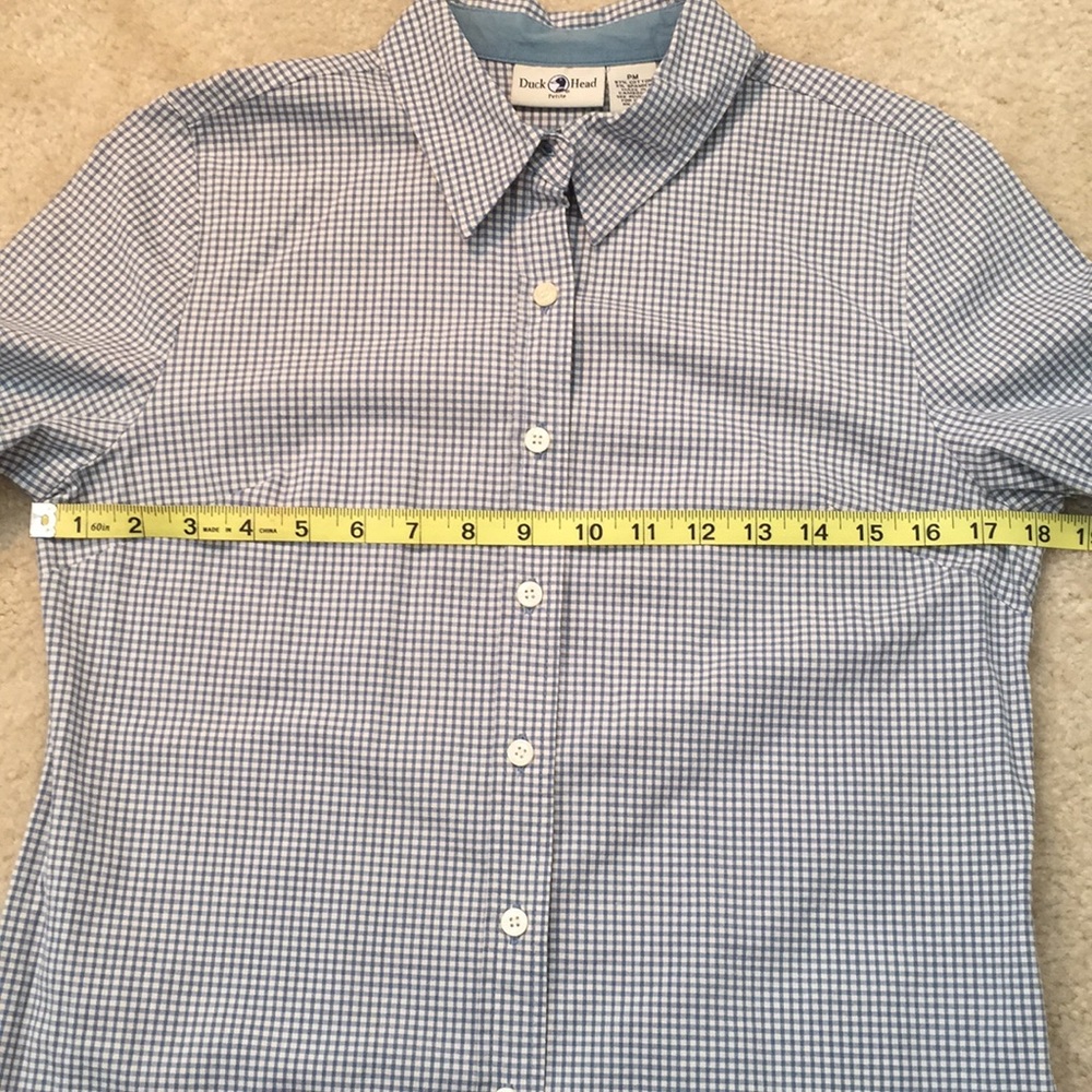 Gingham button down top - Picture 3 of 5